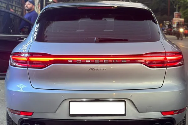 Porsche Maccan